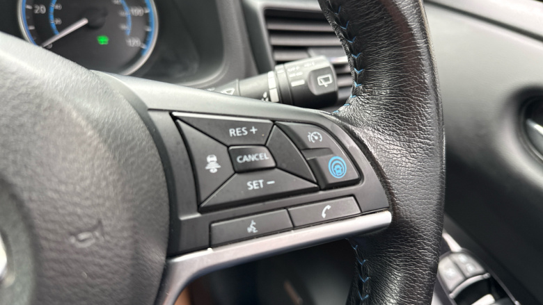 Nissan LEAF 160kW e+ Tekna 62kWh 5dr Auto Electric Hatchback